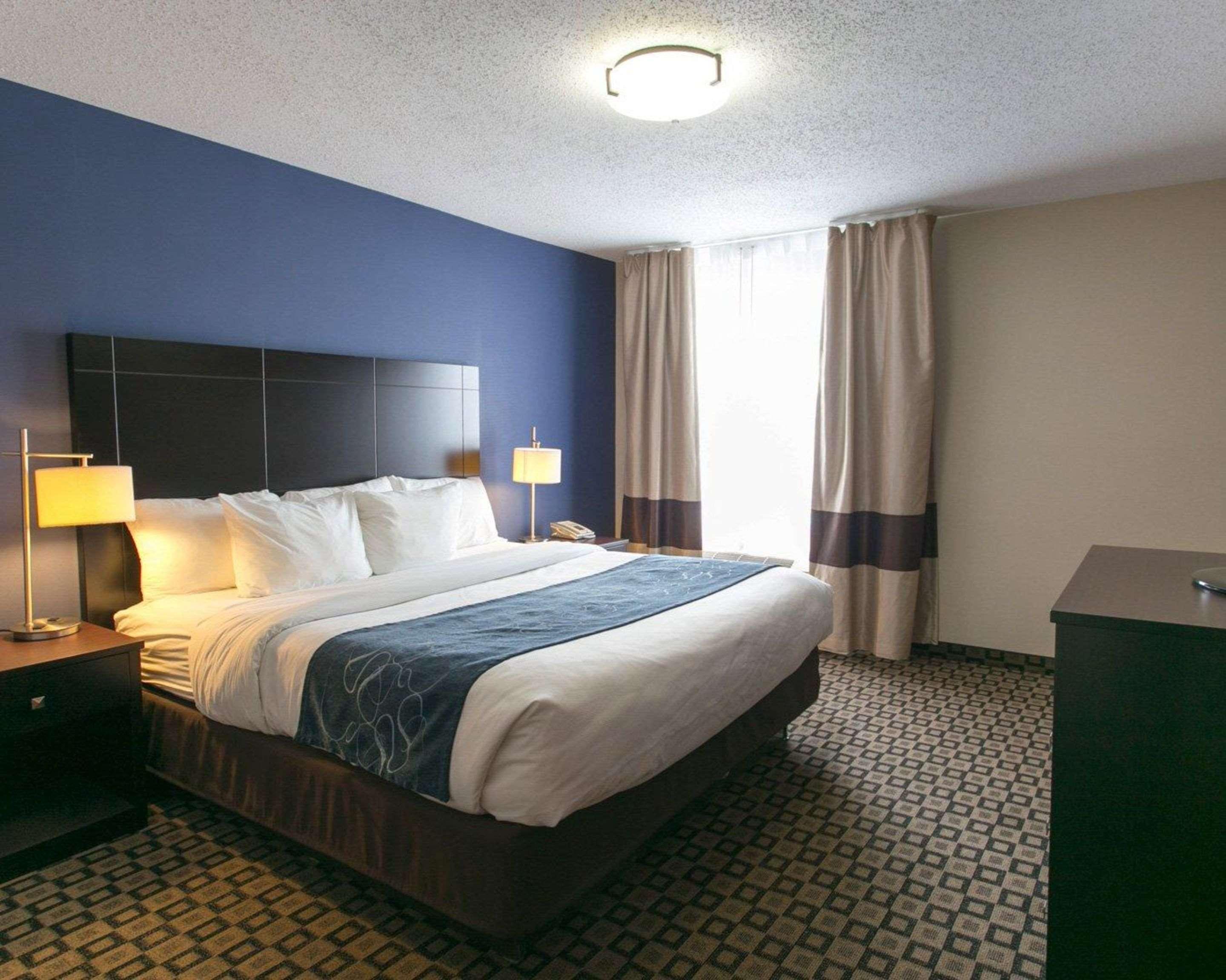 Comfort Suites Benton Harbor - St Joseph מראה חיצוני תמונה