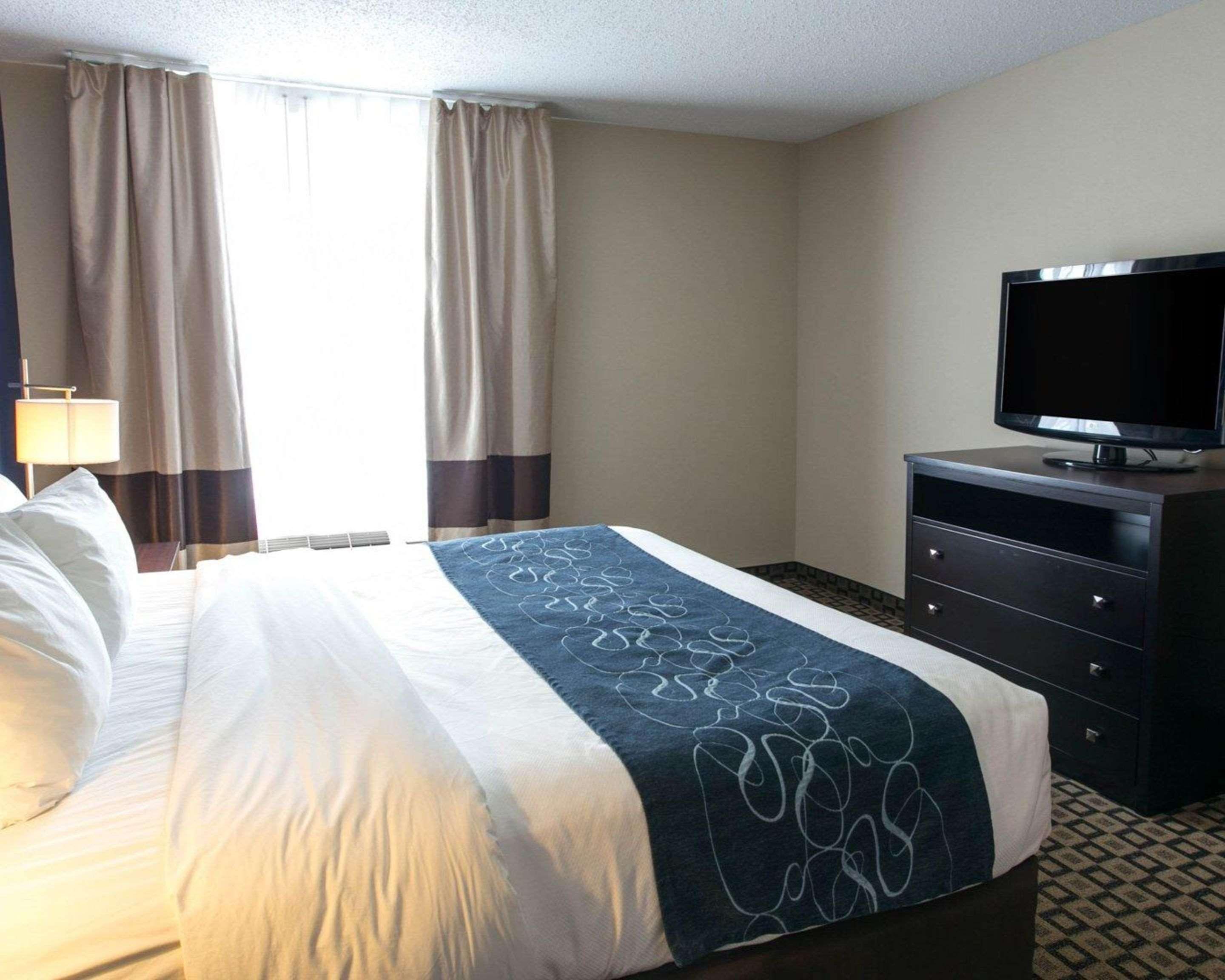 Comfort Suites Benton Harbor - St Joseph מראה חיצוני תמונה