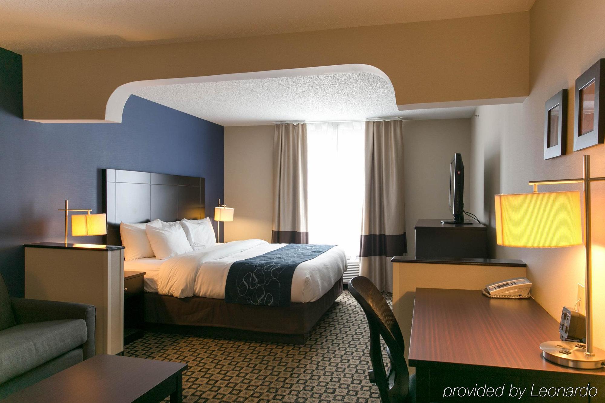 Comfort Suites Benton Harbor - St Joseph מראה חיצוני תמונה