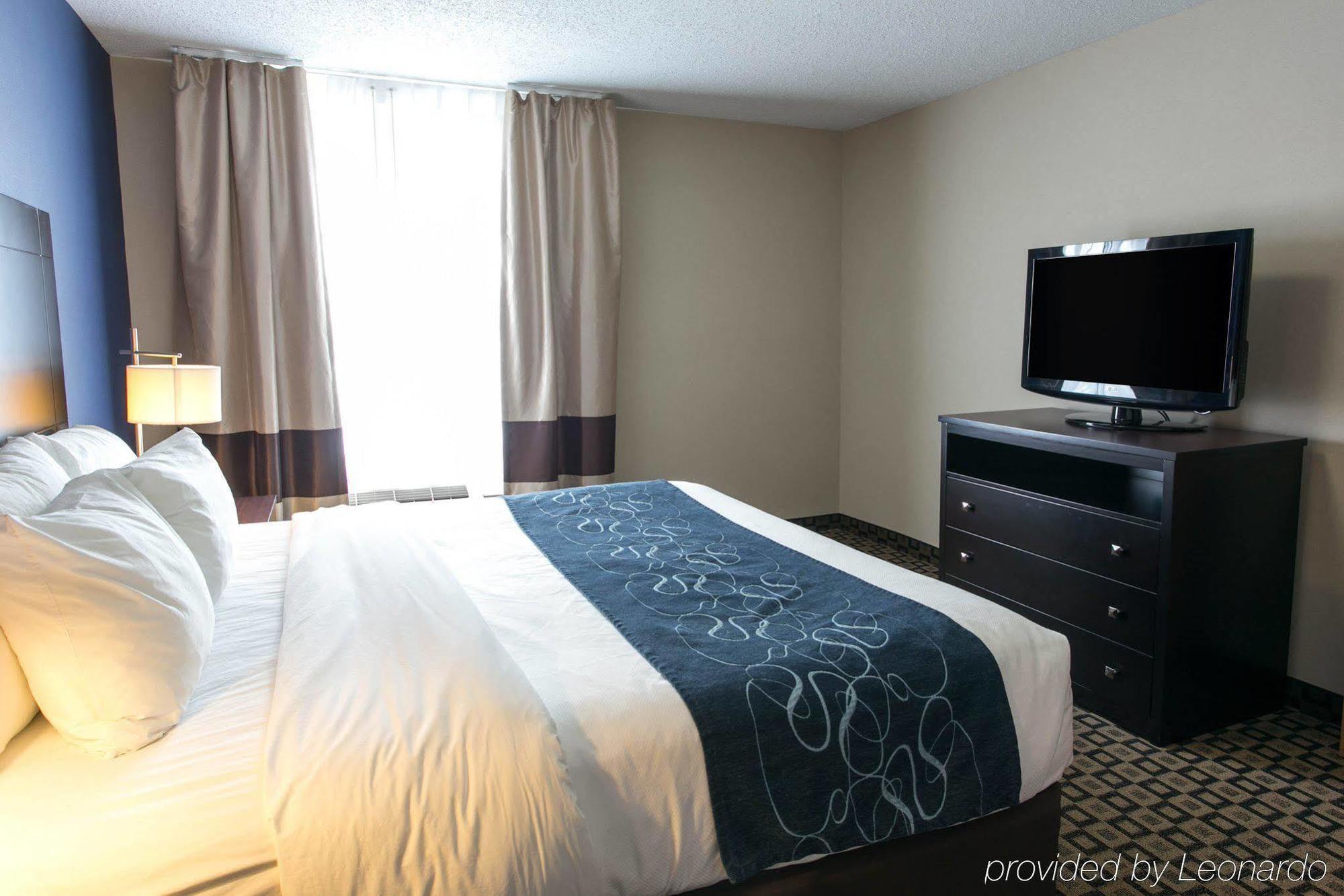 Comfort Suites Benton Harbor - St Joseph מראה חיצוני תמונה